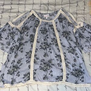 Shyanne Size L (Never worn)